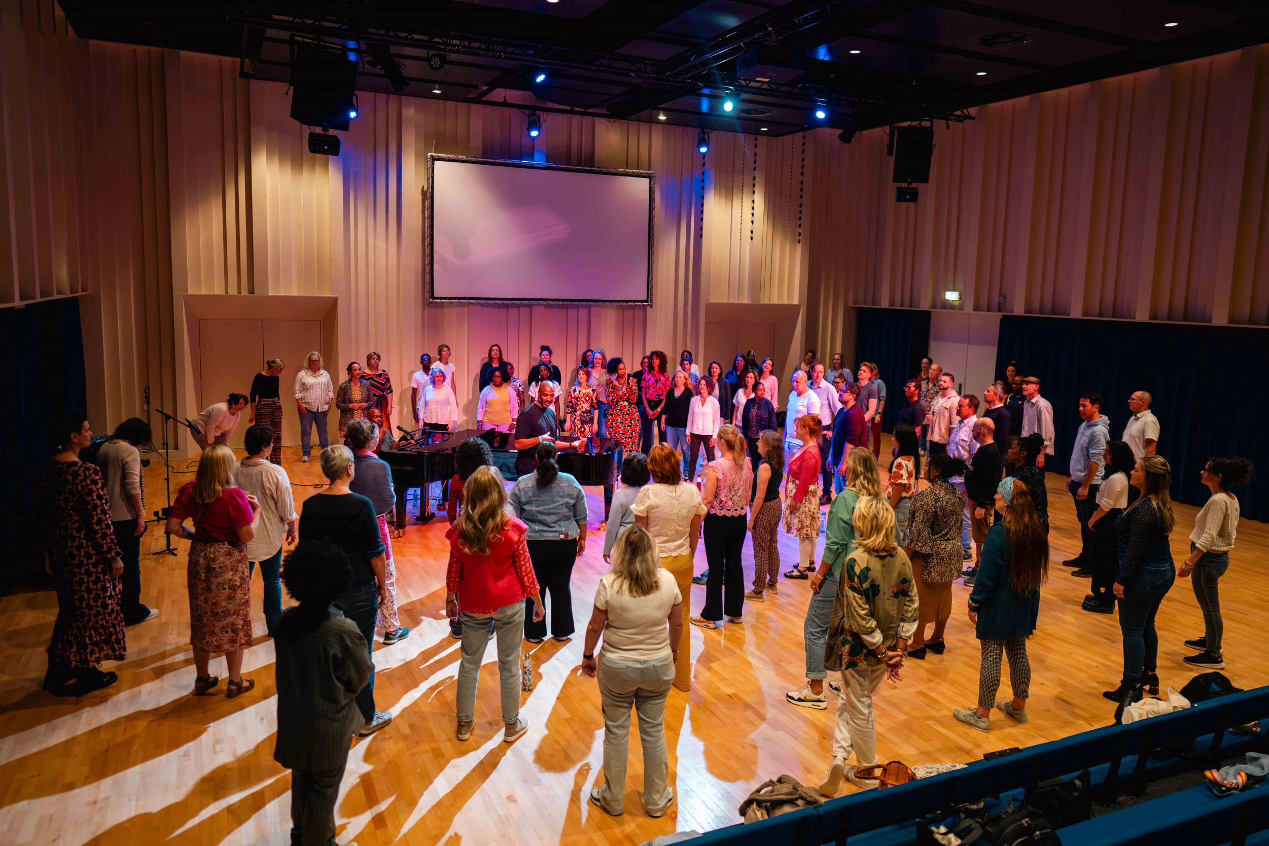 5 Redenen waarom theater een geweldige teamactiviteit is